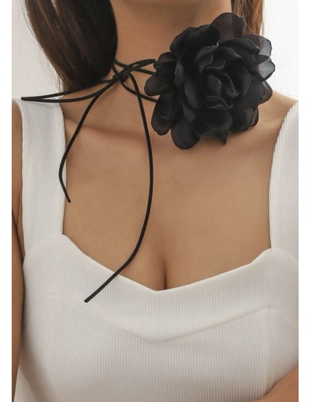 Choker FLOR negro