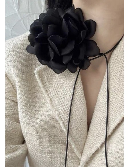 Choker FLOR negro