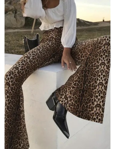 Pantalón campana leopardo