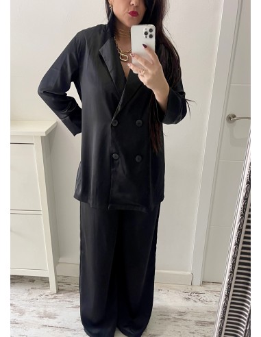 Traje SATENAO