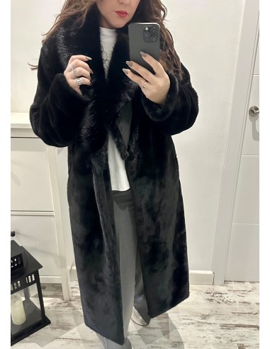 Abrigos pelos DONATELLA